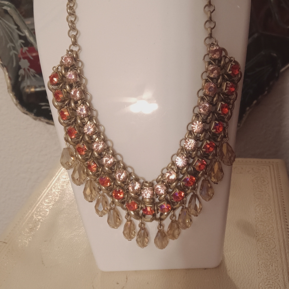 Pink Rhinestone Festoon Necklace - Picture 3 of 7